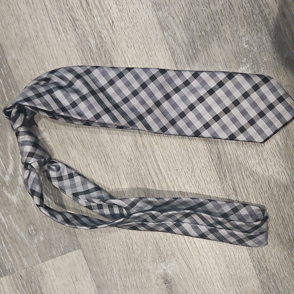 Classic Black and Gray Checkered Men's Tie